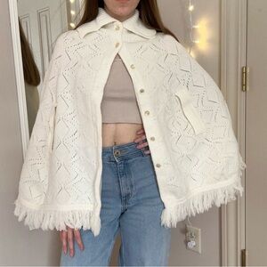 Vintage White Knit Shawl